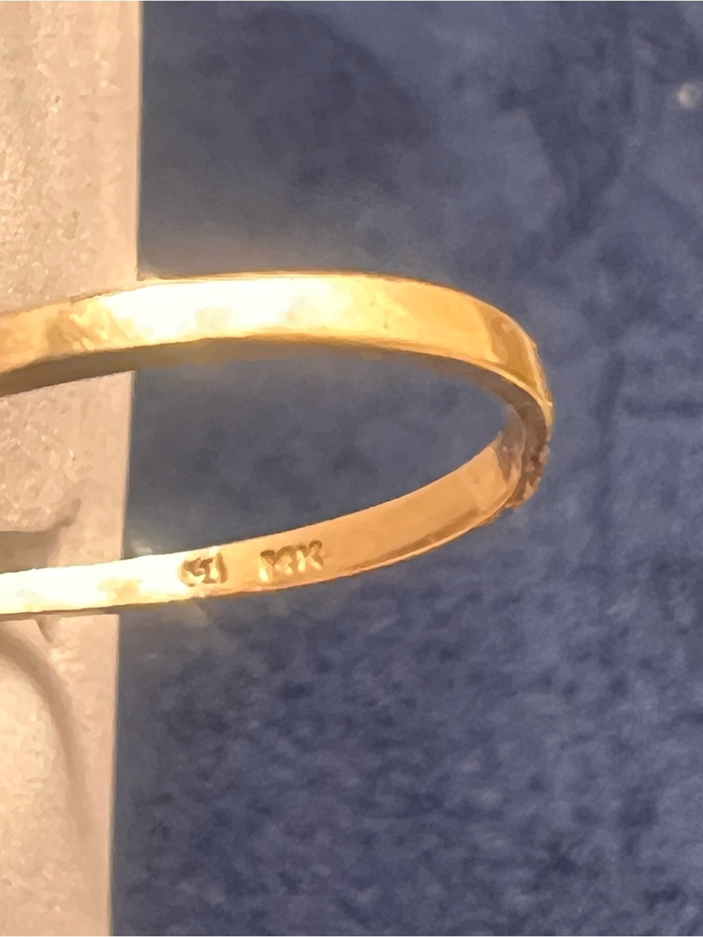 Vintage 14kt Gold Twin Heart Emerald Accent Ring - size 6.5 - Picture 4 of 8